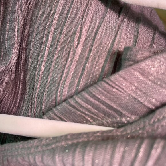 Chico's Shimmery Crinkled Tank Top Olive Green Size 3 - Picture 5 of 7